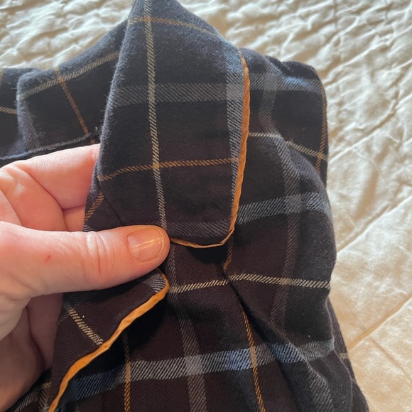 Jenni Kayne Navy Plaid Pajama Set - Picture 8 of 10